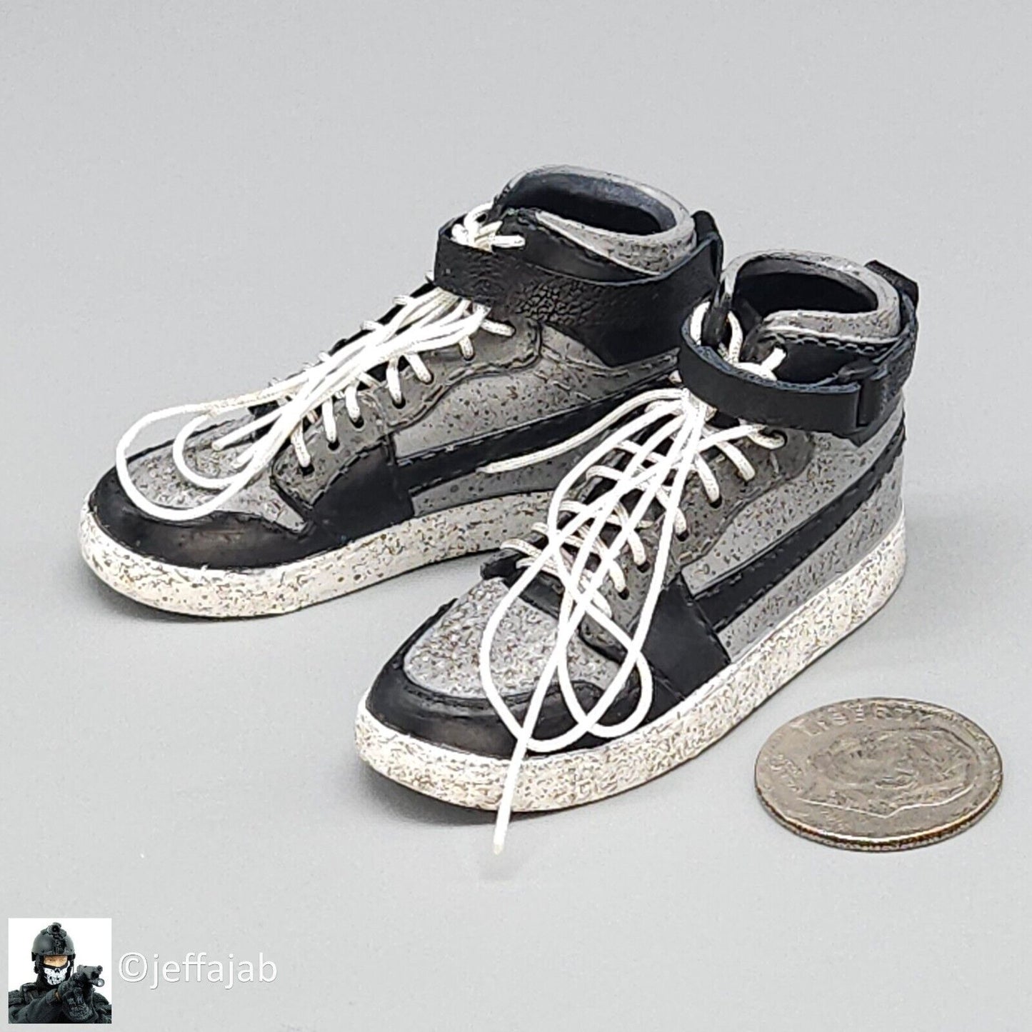 1:6 Soldier Story The Division 2 Agent Caleb Dunne Molded Sneakers (Foot Type)