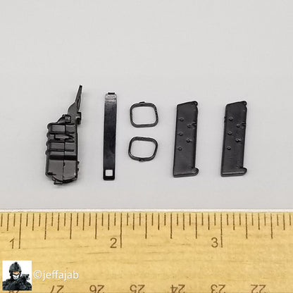 1:6 Very Hot Toys CQB Black Pistol FAST Mag Pouch w/ Ammo (x1) for 12" Figures