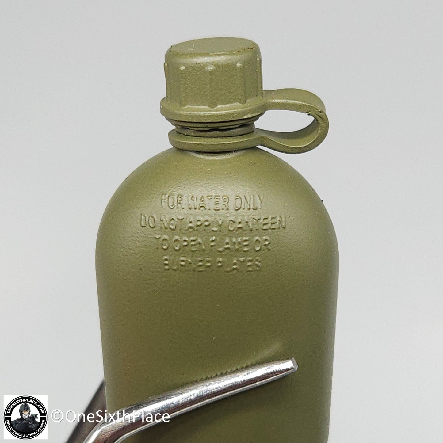 1:6 scale DiD Vietnam US Army Colonel James Canteen w/ Cover for 12" Figures