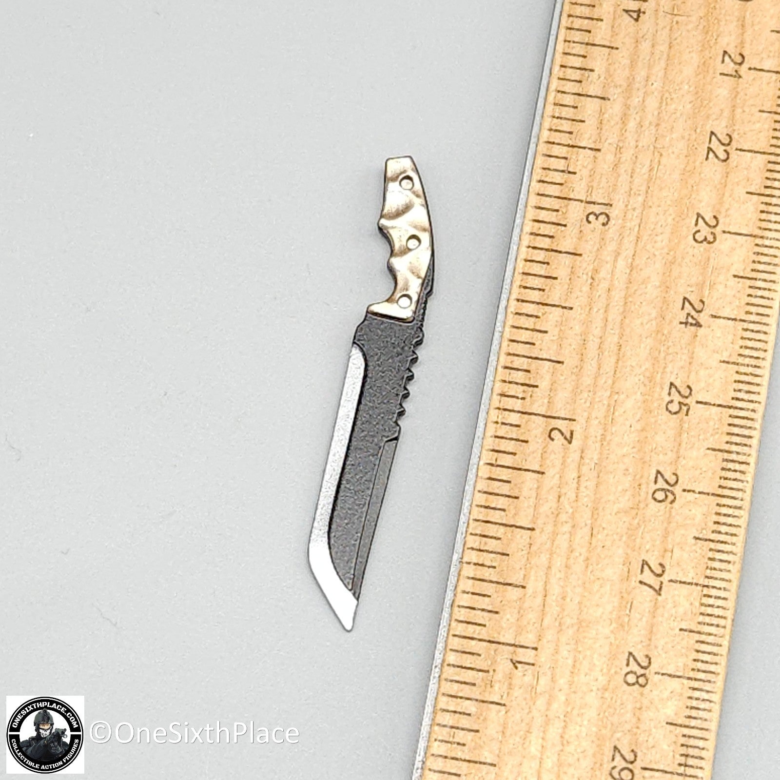 1:6 scale Fire Girl Female CQB Tactical Agent in Green Metal Survival Knife
