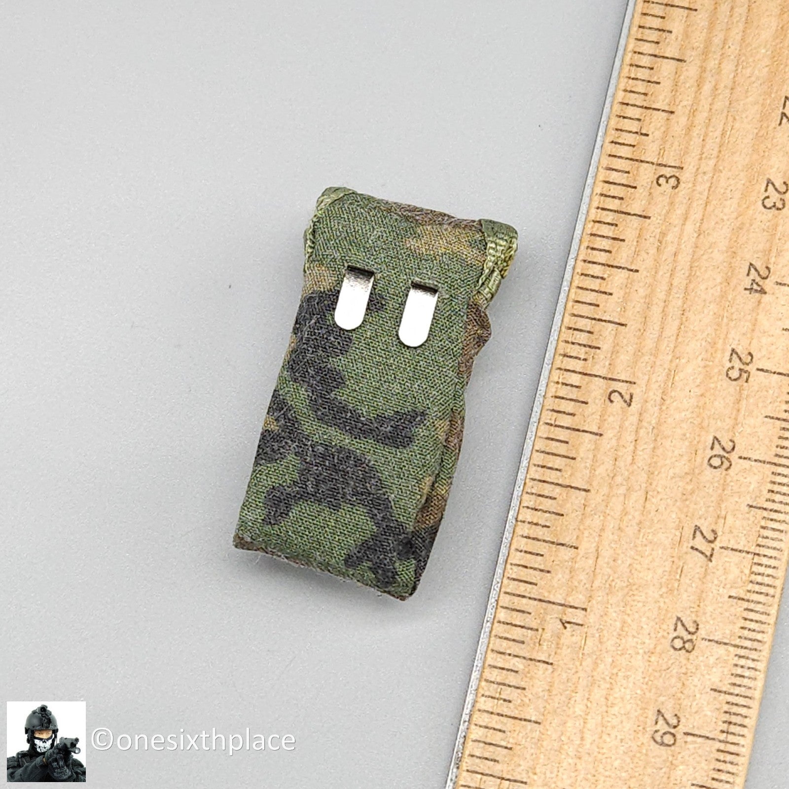 1:6 scale Dragon USMC Curtis Desert Woodland Radio Utility Pouch for 12" Figures