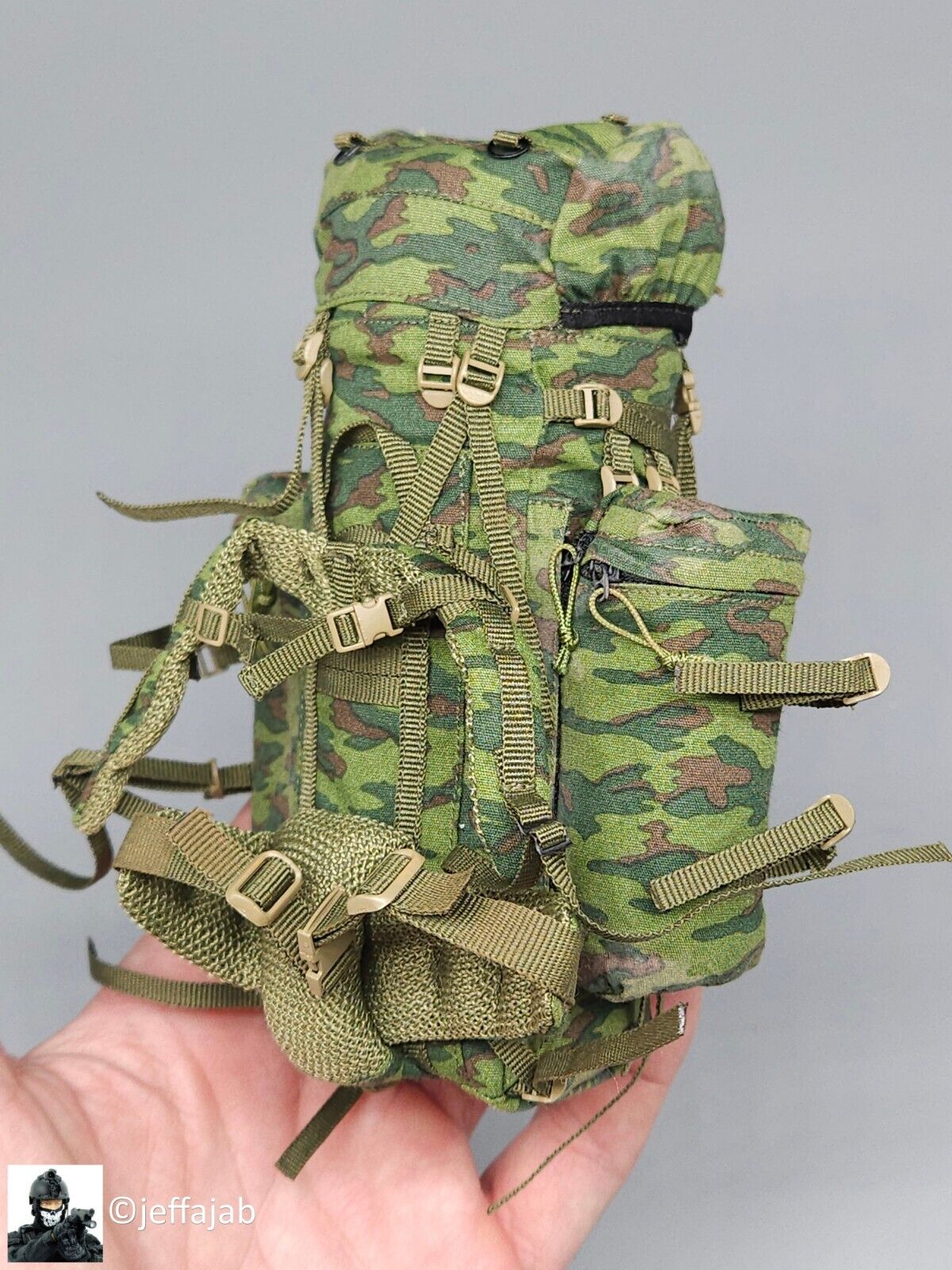 1:6 DamToys Russian Motorized Rifle Brigade Flora Camo Raid Backpack 12" Figures