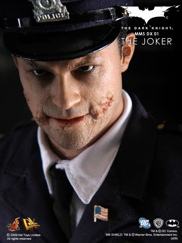1:6 scale Hot Toys The Dark Knight Joker DX01 12" Action Figure