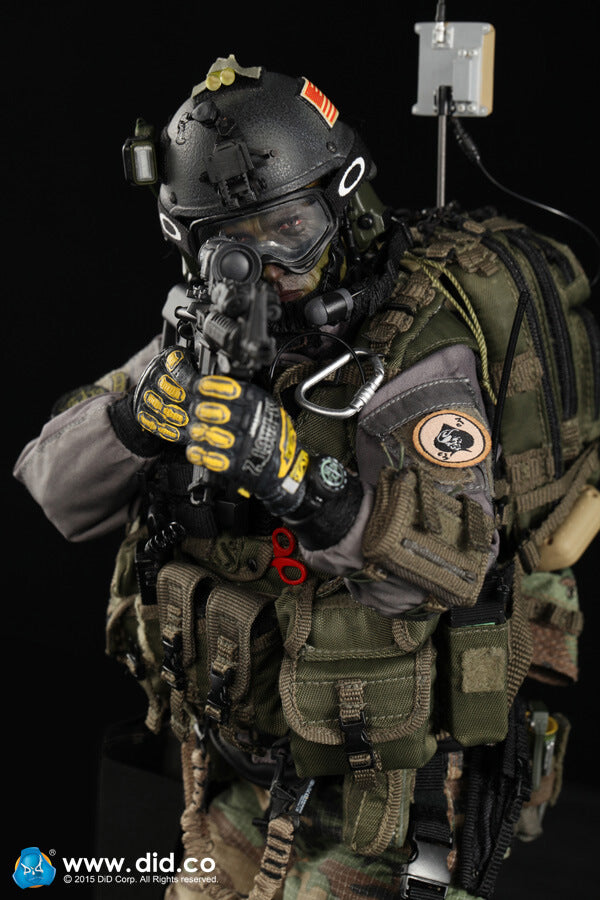 1:6 scale DID U.S. Navy CNSWG-4 22RD SBT (Special Boat Team) "Weimy" 12" Figure MA1002
