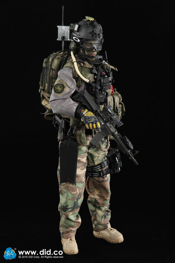 1:6 scale DID U.S. Navy CNSWG-4 22RD SBT (Special Boat Team) "Weimy" 12" Figure MA1002