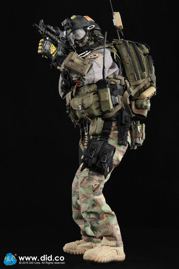 1:6 scale DID U.S. Navy CNSWG-4 22RD SBT (Special Boat Team) "Weimy" 12" Figure MA1002