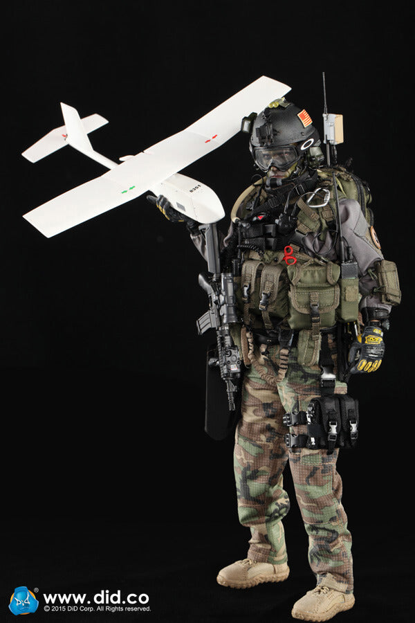 1:6 scale DID U.S. Navy CNSWG-4 22RD SBT (Special Boat Team) "Weimy" 12" Figure MA1002