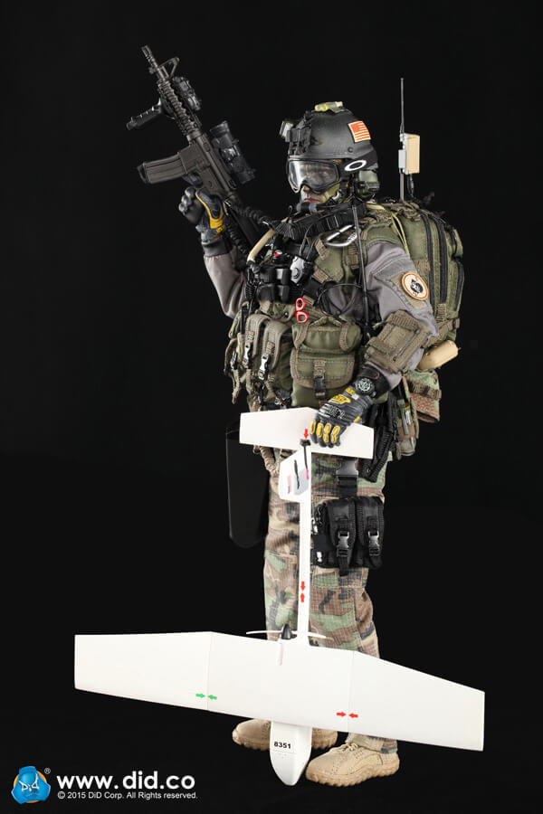 1:6 scale DID U.S. Navy CNSWG-4 22RD SBT (Special Boat Team) "Weimy" 12" Figure MA1002