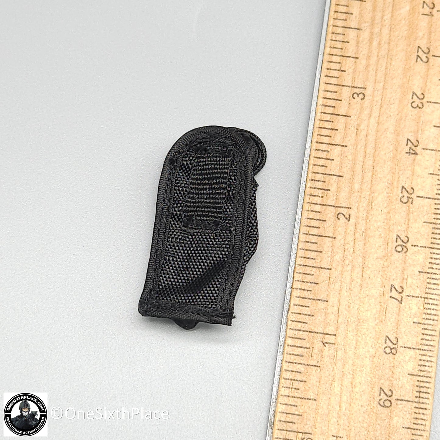 1:6 scale Toy Soldier Delta Force Black Radio Pouch for 12" Figures