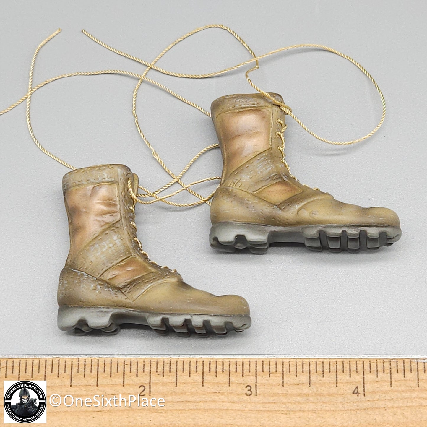 1:6 scale Toy Soldier Molded Desert Danner Boots w/ Laces for 12" Figures