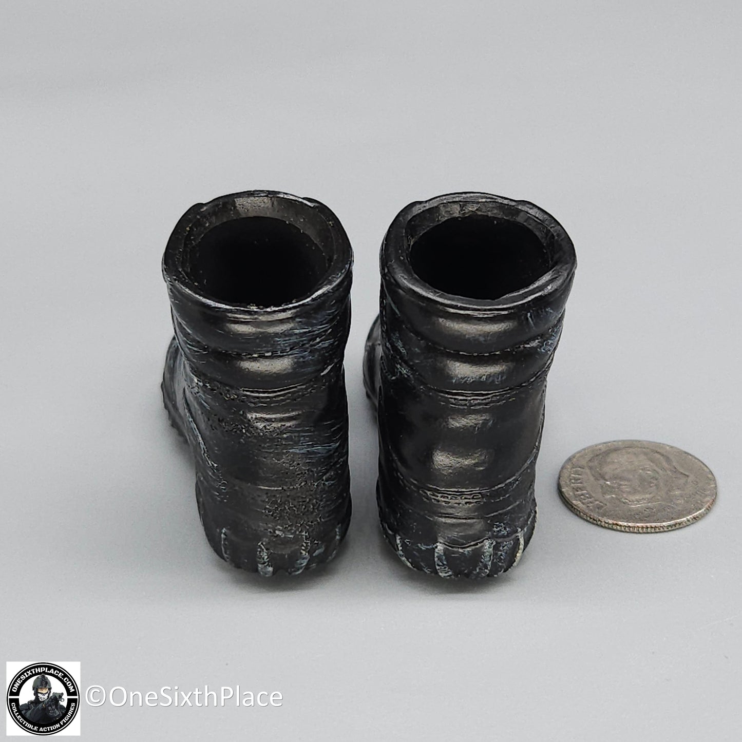 1:6 scale Very Hot Toys Black Oakley Boots (Foot Type) for 12" Figures