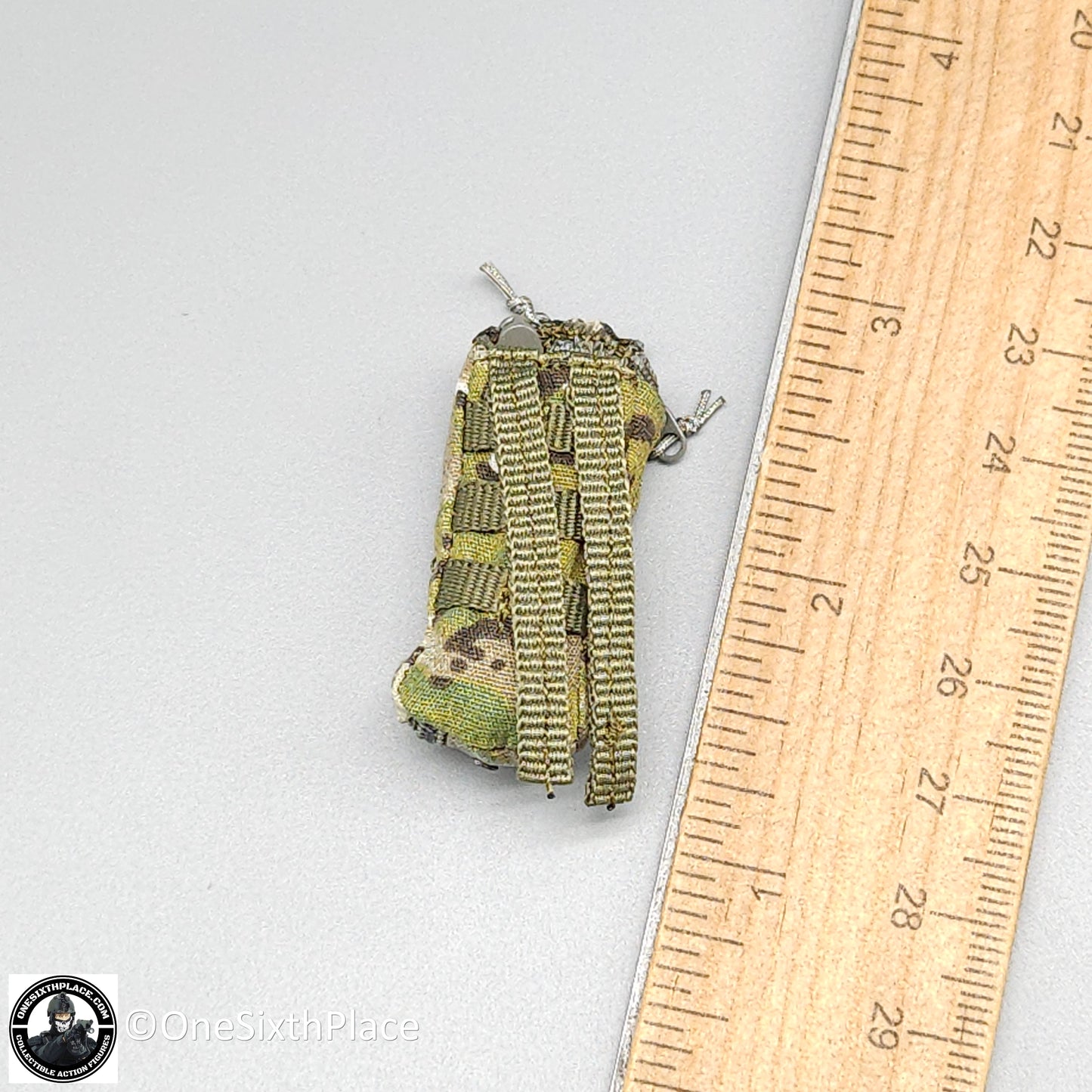 1:6 scale Easy & Simple Russian Special Operations Forces (SSO) Multicam 2 Zip GP Pouch for 12" Figures