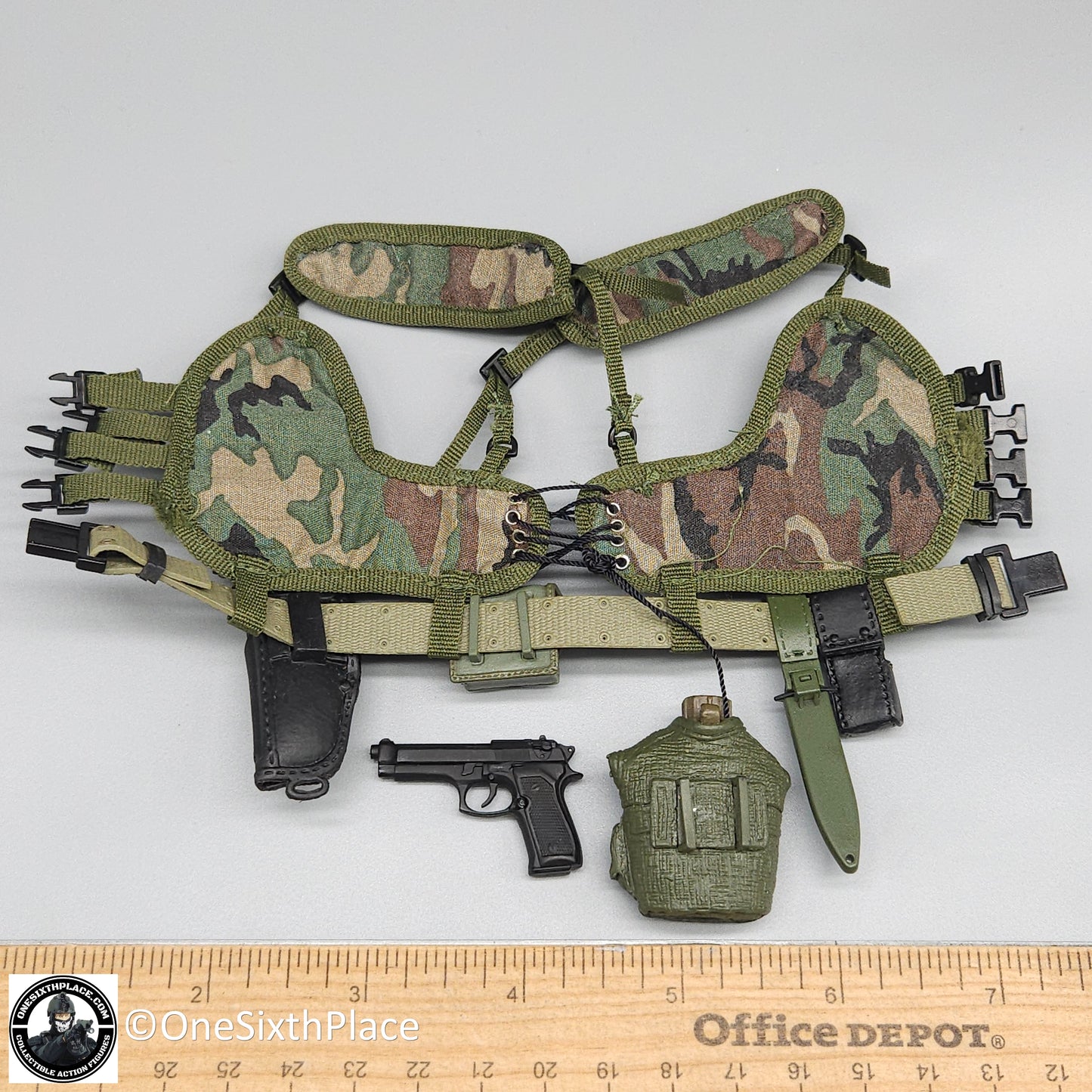 1:6 scale Dragon Navy SEAL Steve MP5 Vest Belt Pistol Set for 12" Figures