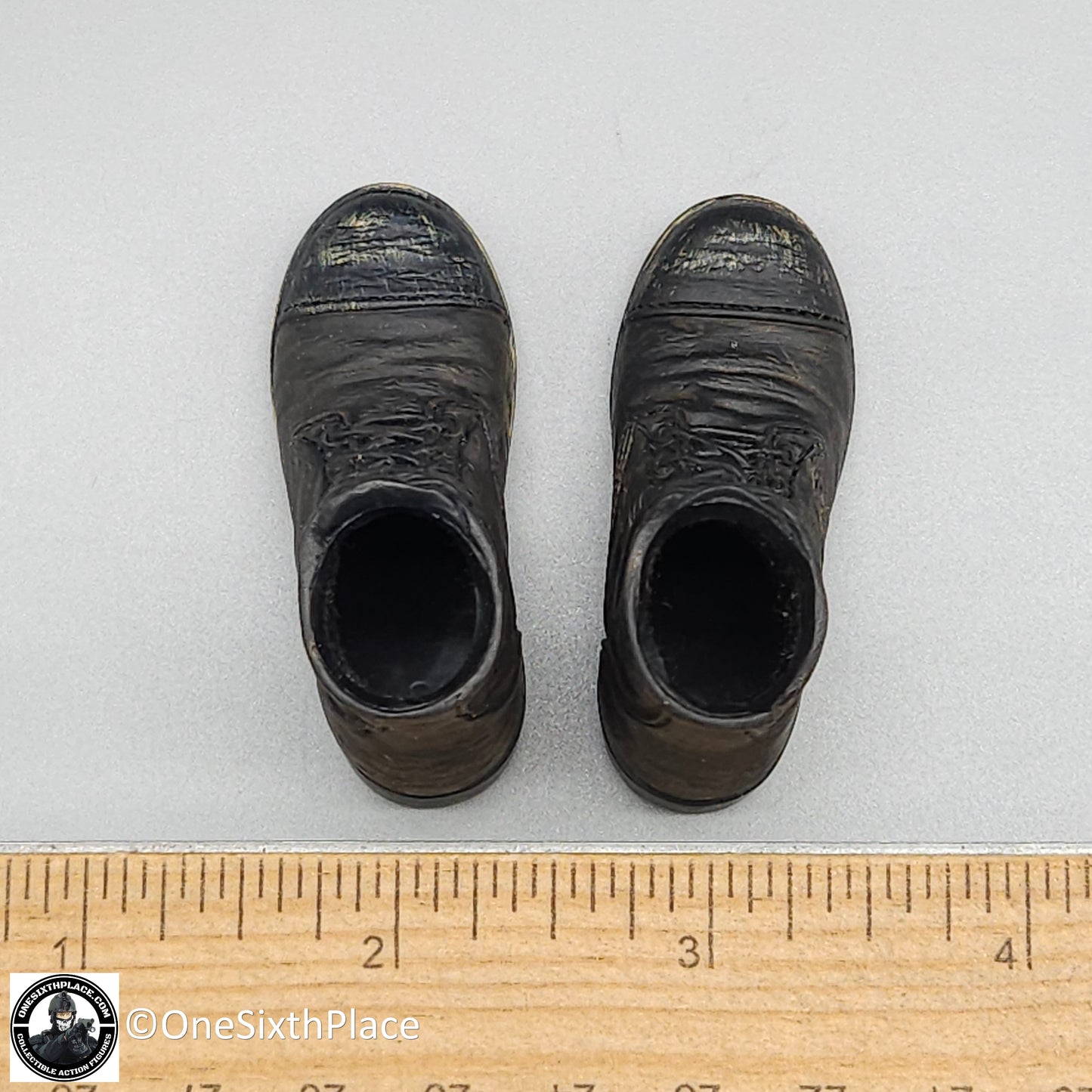 1:6 scale Molded Mens Work Boots (Foot Type) for 12" Action Figures