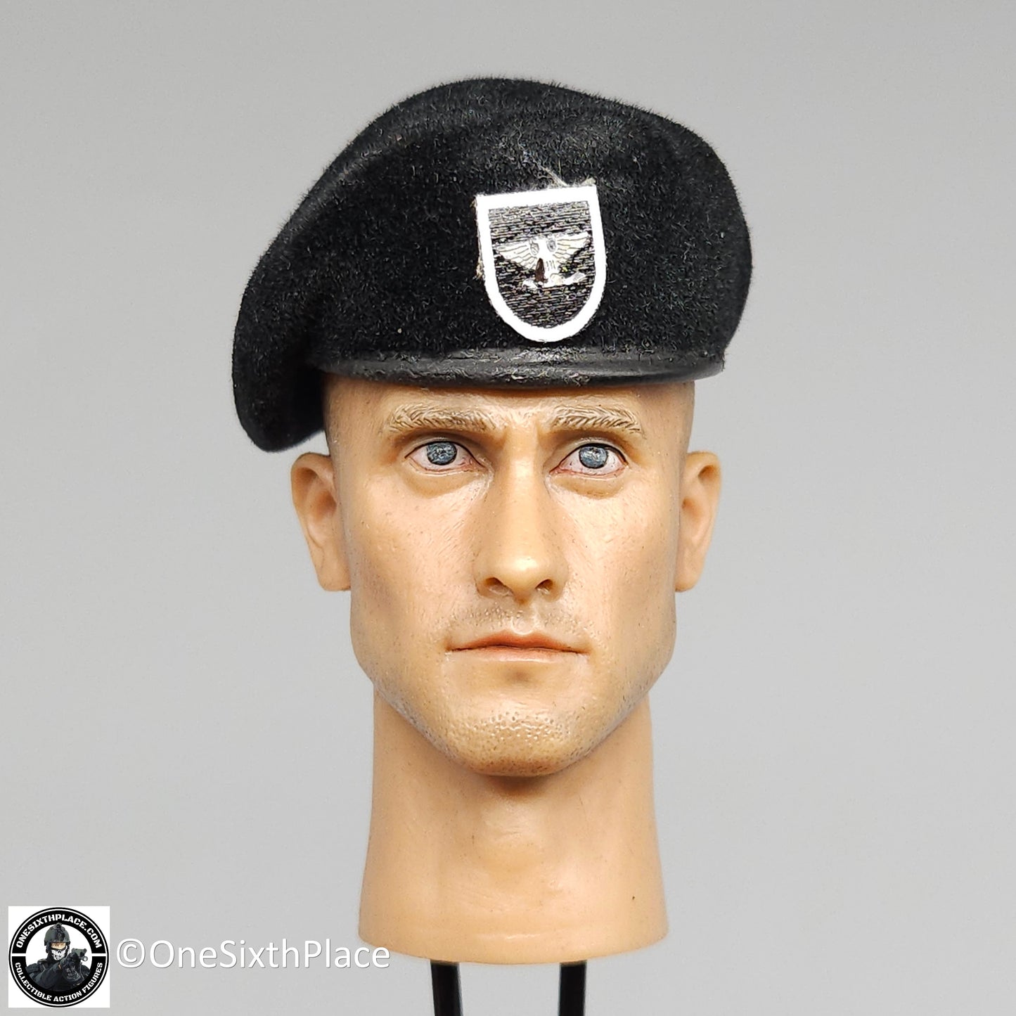 1:6 scale Dragon Kenneth Bowra Green Beret w/ Flash for 12" Figures