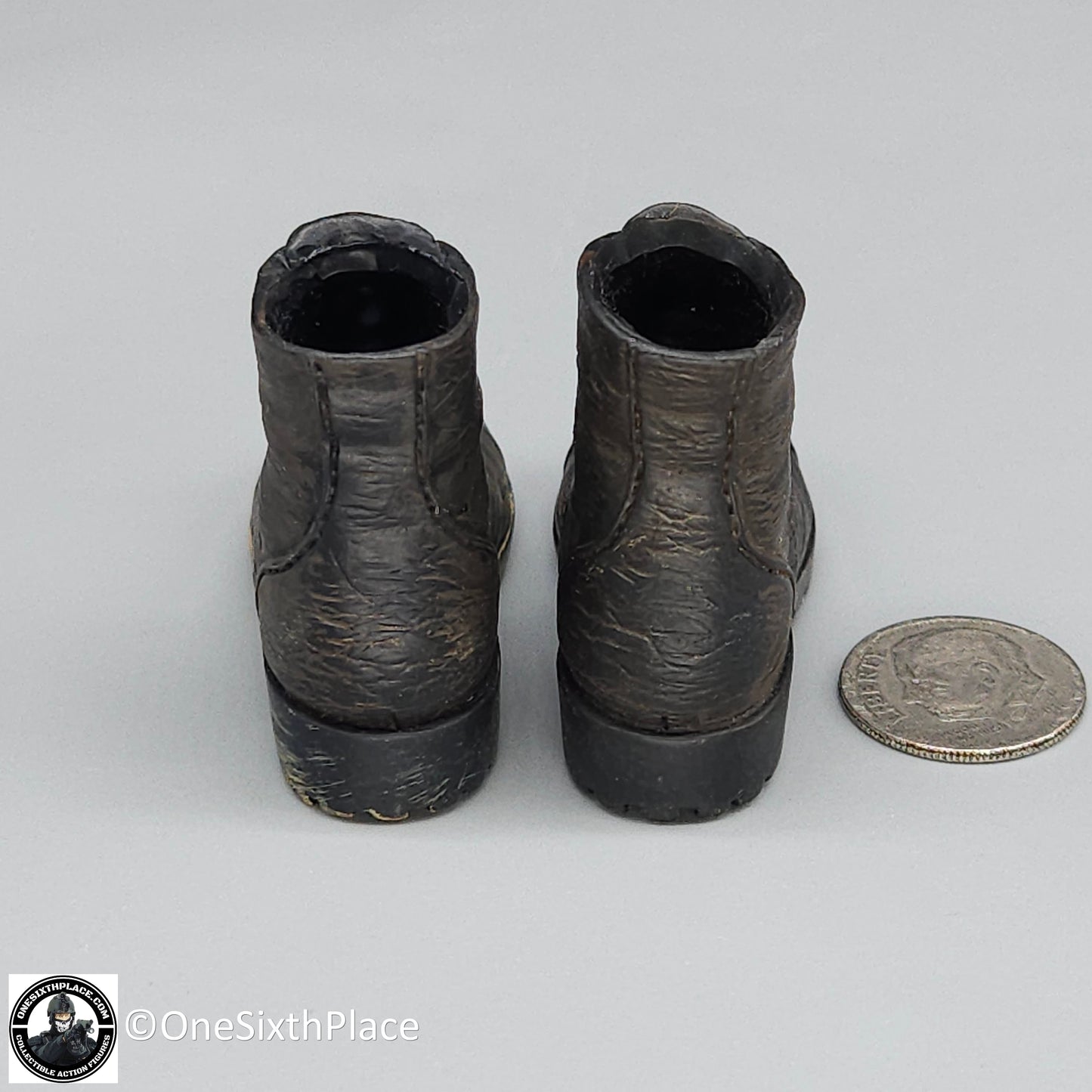 1:6 scale Molded Mens Work Boots (Foot Type) for 12" Action Figures