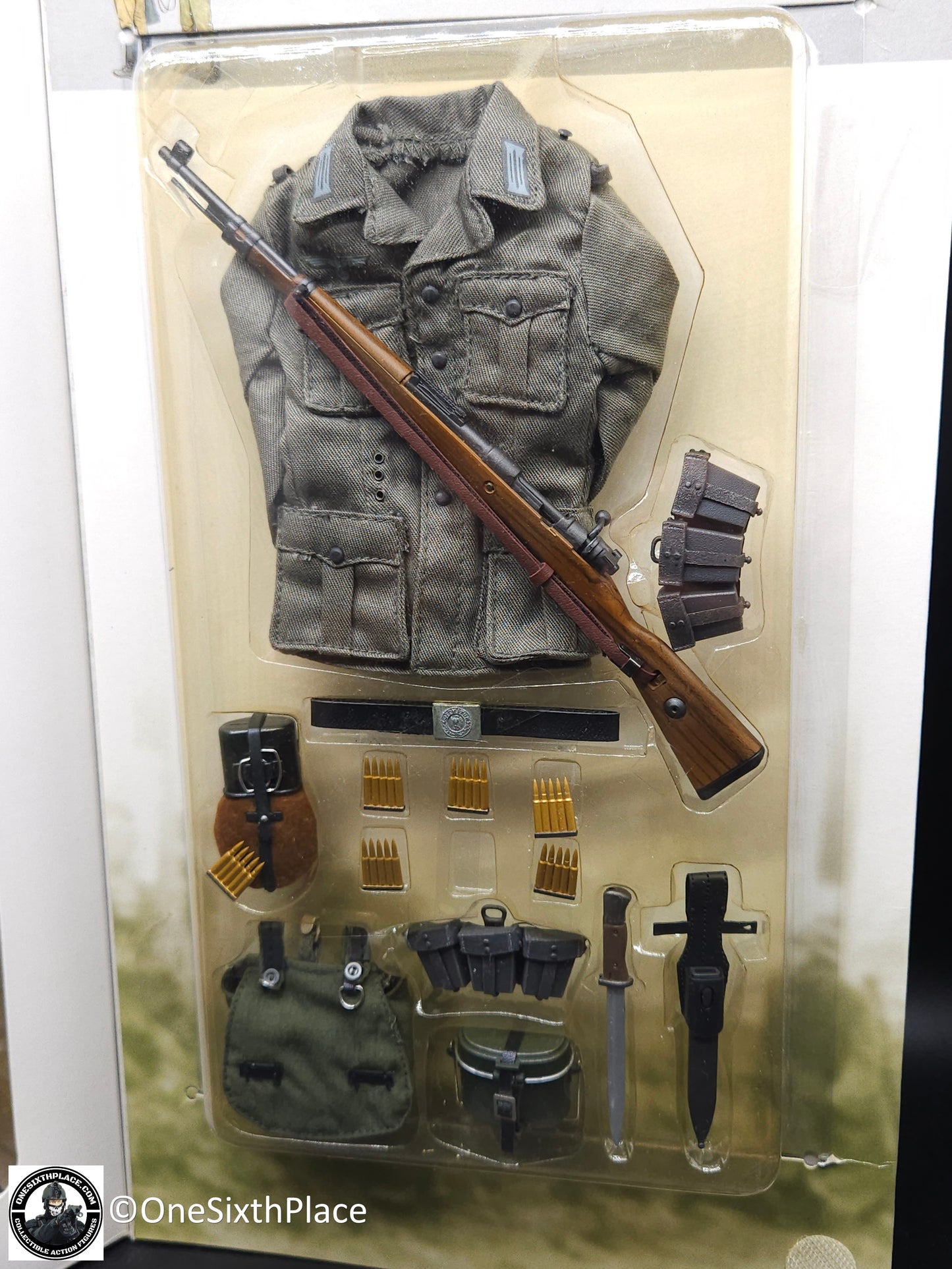 1:6 Dragon WWII German Signals Team Anton & Vaprossov Eastern Front 1943 12" Figure Set