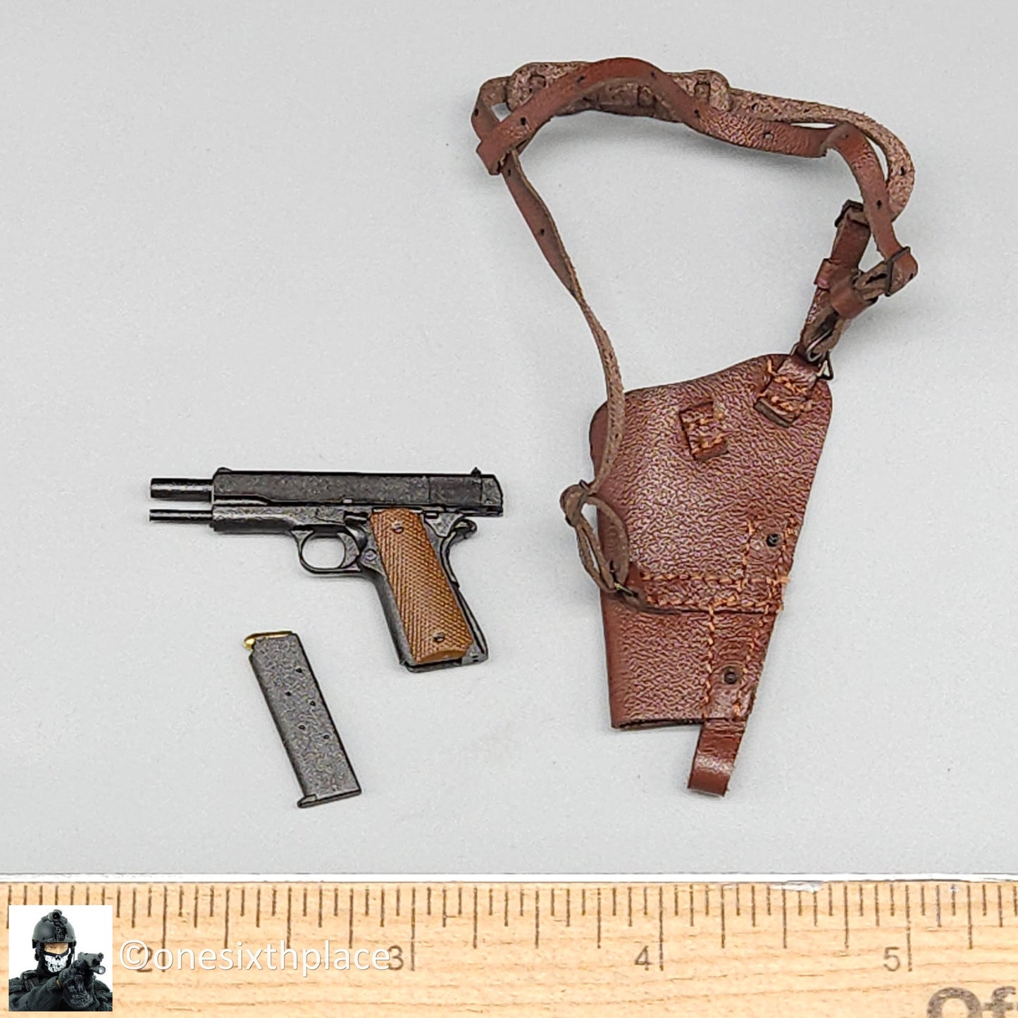 1:6 scale Ujindou WWII US Armored Infantryman 1911 Pistol w/ Shoulder Holster