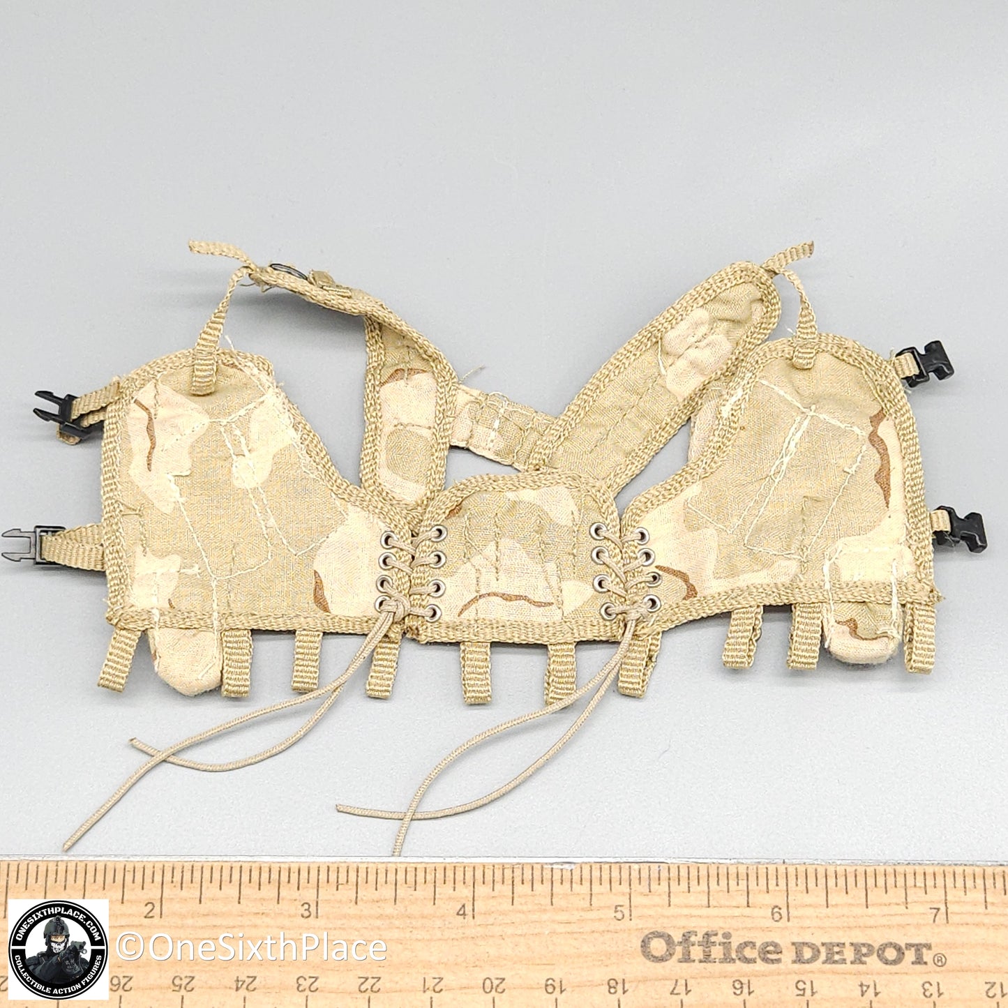 1:6 scale Dragon Desert Camo LBV 88 Vest for 12" Figures