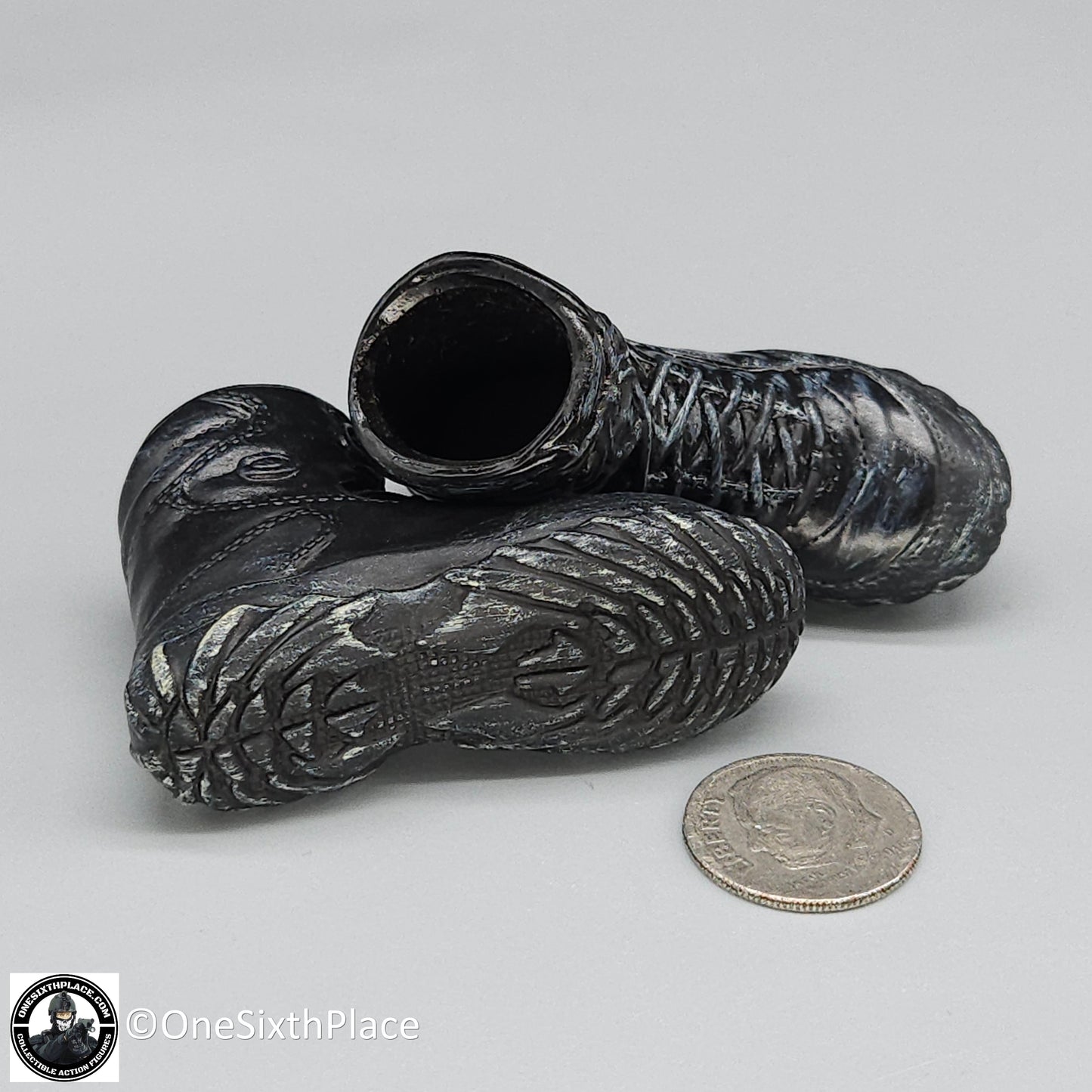 1:6 scale Very Hot Toys Black Oakley Boots (Foot Type) for 12" Figures