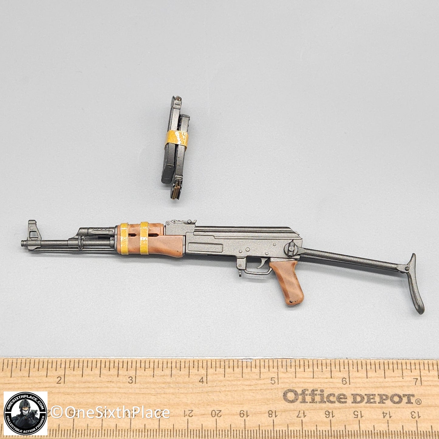 1:6 scale Dragon CIA Agent Jones AK 47 Rifle w/ Folding Stock for 12" Figures