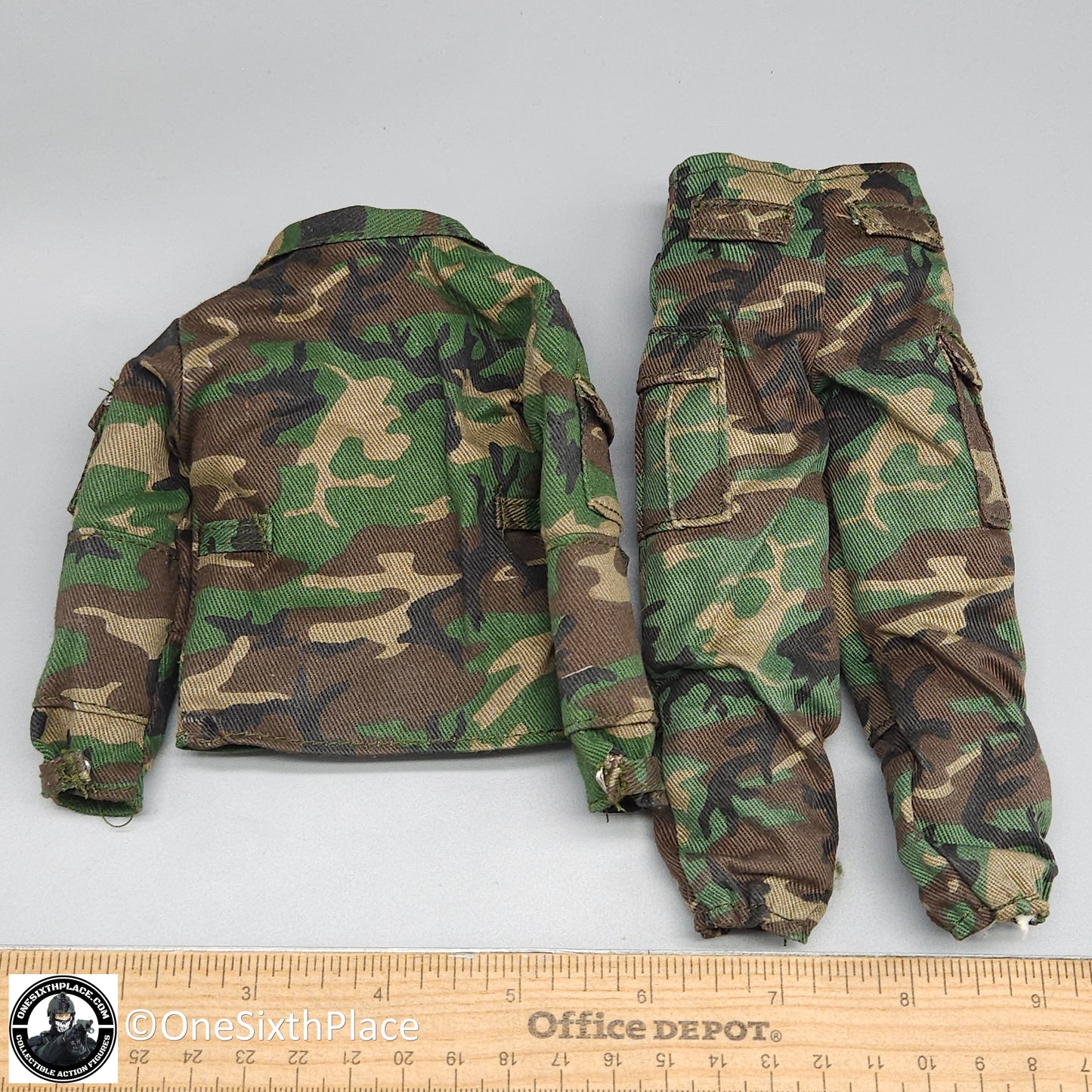 1:6 scale Ultimate Soldier Modern Woodland Camo BDU Uniform for 12" Figures