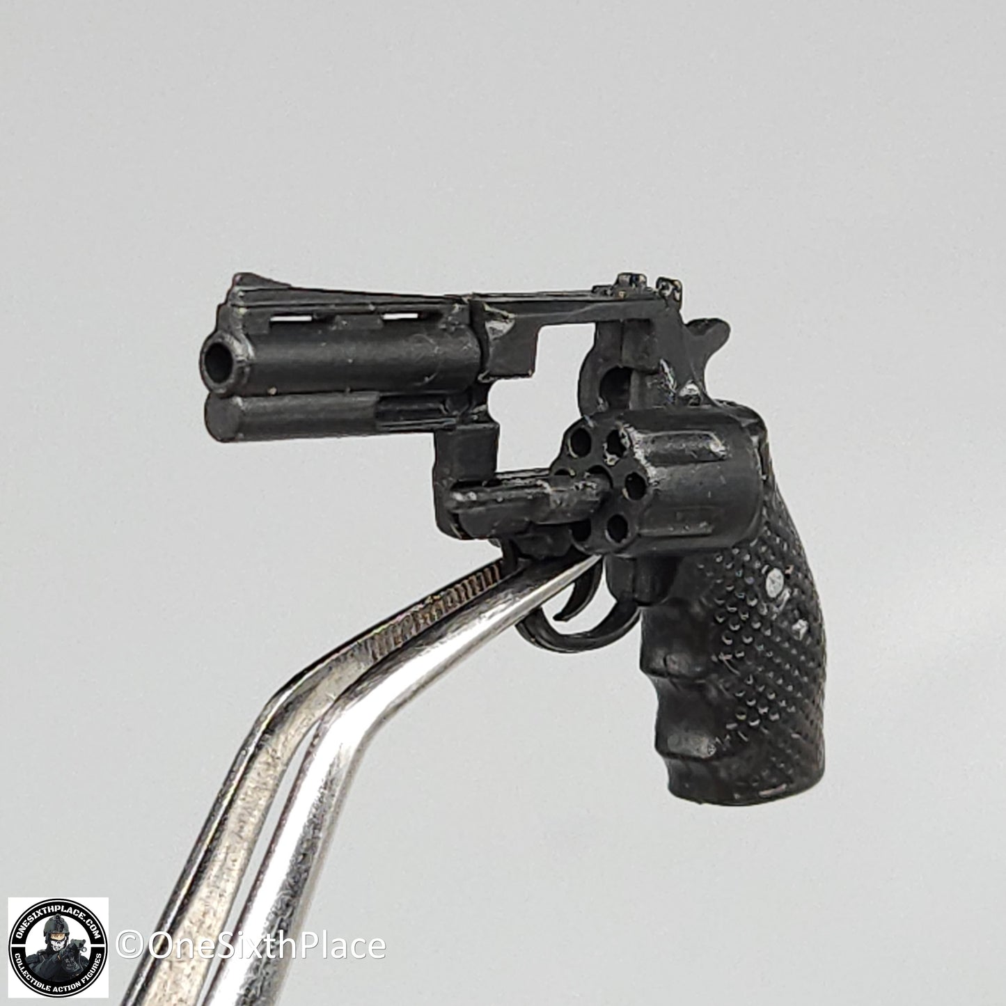 1:6 scale Dragon 357 Magnum Revolver Pistol w/ Black Grip for 12" Figures