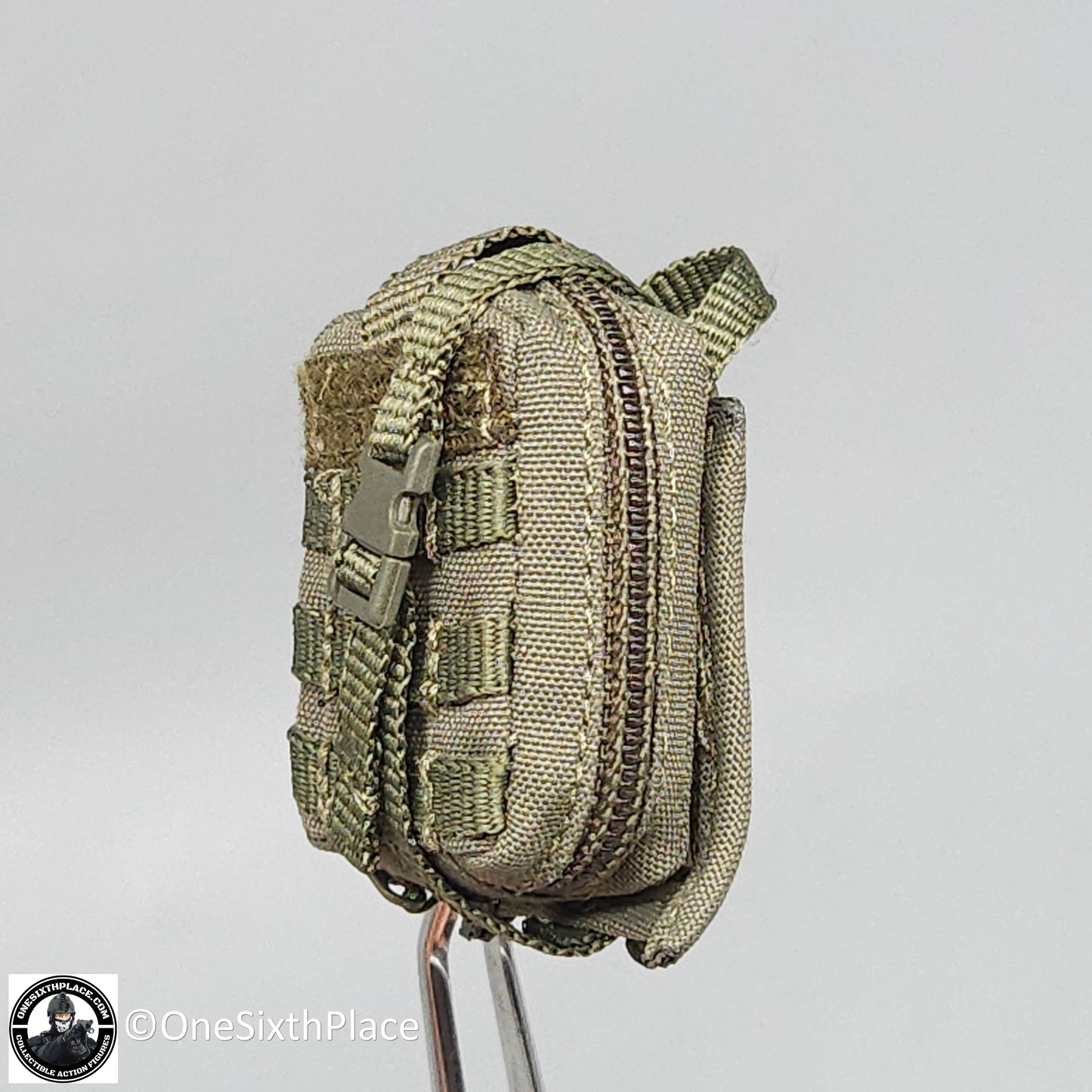 1:6 scale Easy & Simple Russian Special Operations Forces (SSO) Green Medic Pouch for 12" Figures