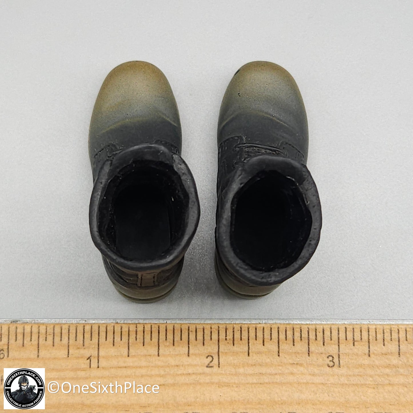 1:6 BBI Black Muddy Combat Boots (Foot Type) for 12" Figures