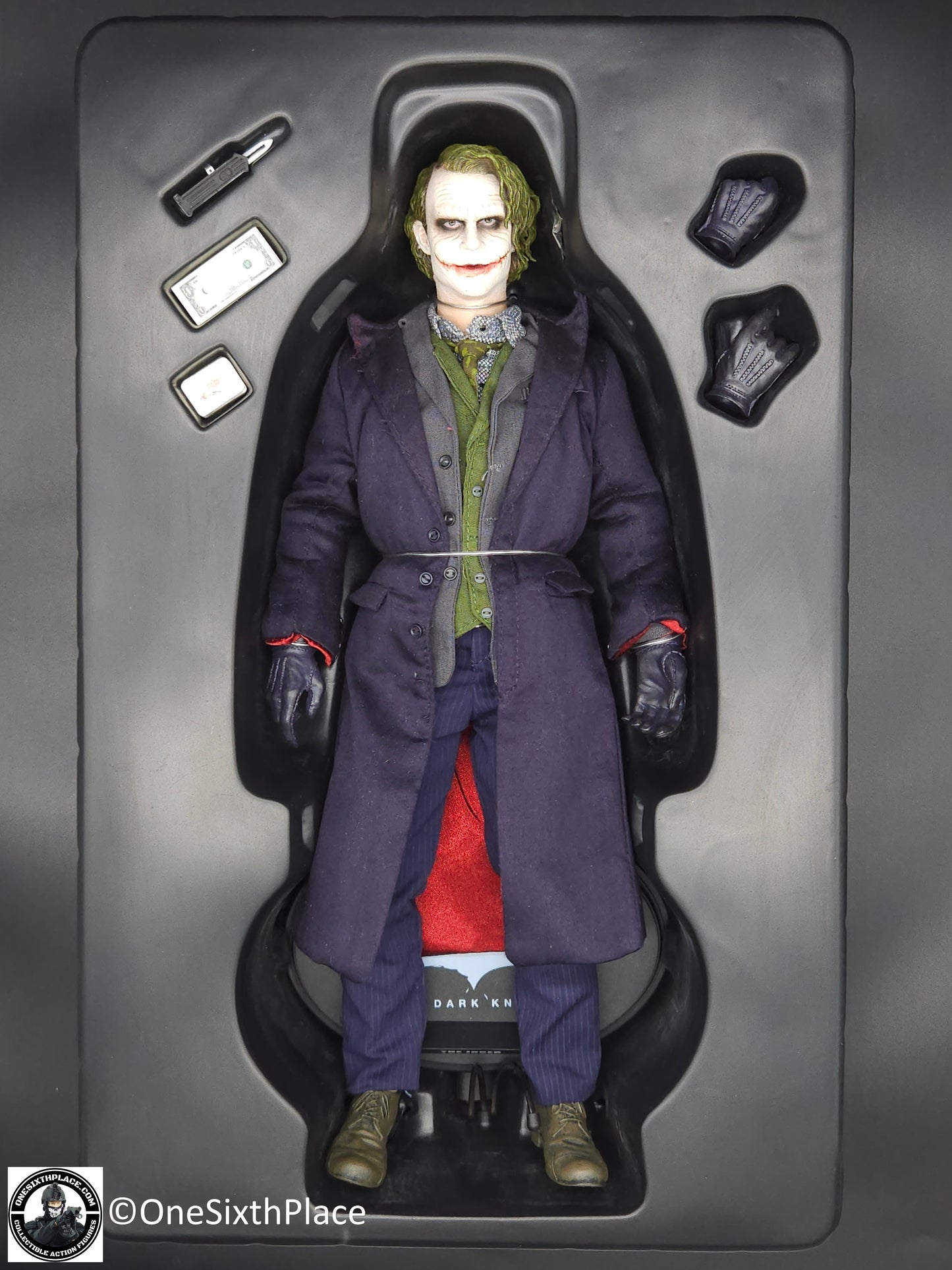 1:6 scale Hot Toys The Dark Knight Joker 12" Action Figure MMS68