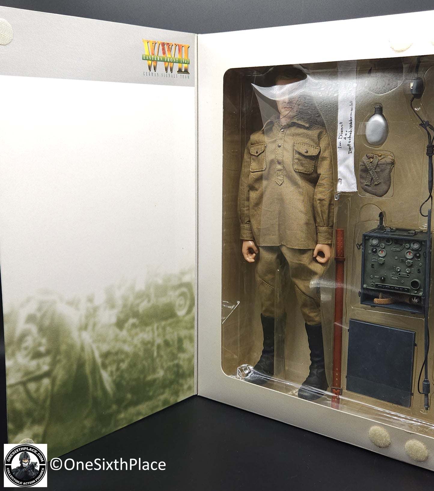 1:6 Dragon WWII German Signals Team Anton & Vaprossov Eastern Front 1943 12" Figure Set