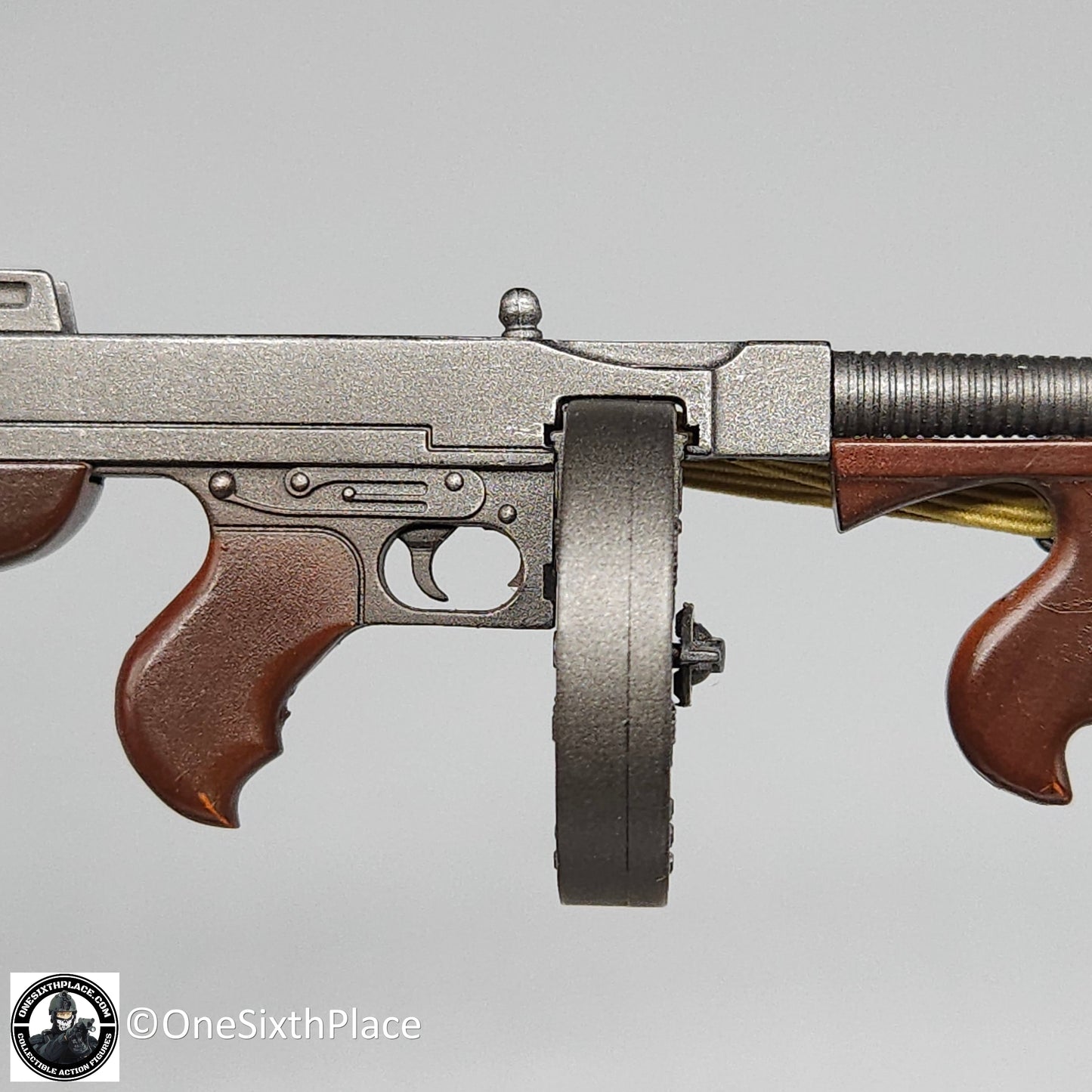 1:6 scale Dragon WWII Thompson Submachine Gun w/ Drum Mag for 12" Figures