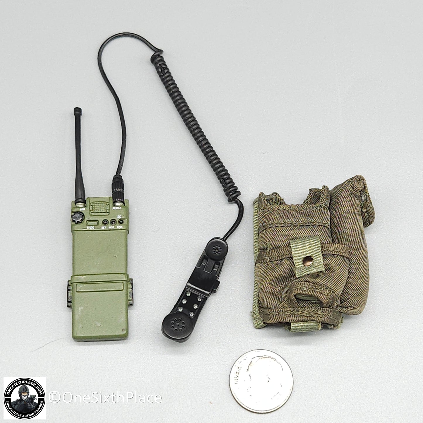 1:6 scale Dragon AN/PRC-126 Radio w/ Pouch and Phone Mic for 12" Figures